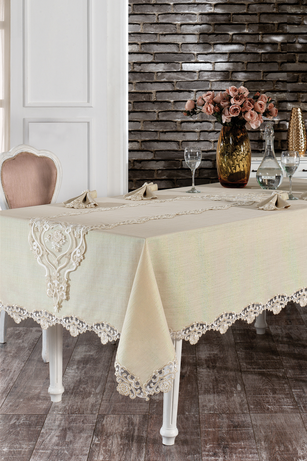 Picture of Duru Masa Örtüsü 26 Parça Krem