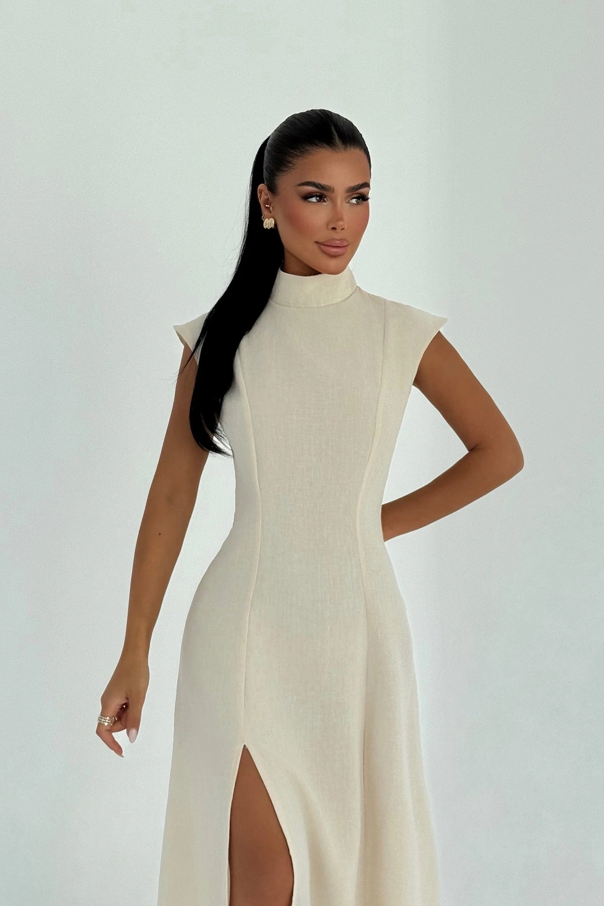 Picture of Beige Slit Detail Dress