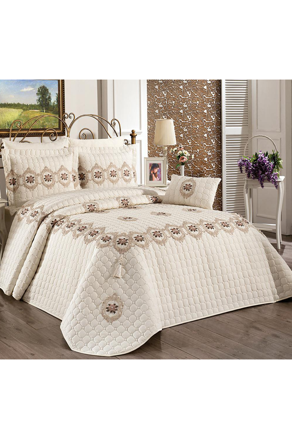 Picture of Angel Çift Kişilik Yatak Örtüsü Krem Gold