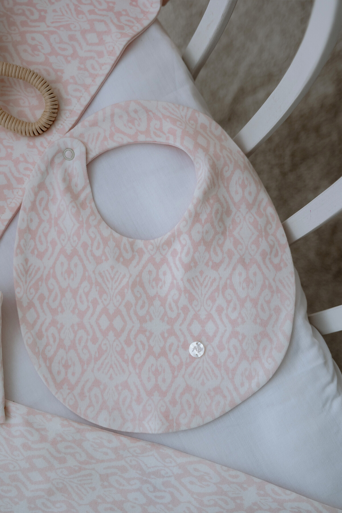 Picture of Bebek Önlüğü - İkat / Pembe