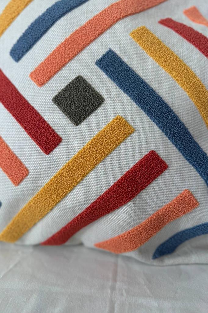 Picture of Alaska 2li Punch Nakışlı Kırlent Kılıfı 45x45 Cm