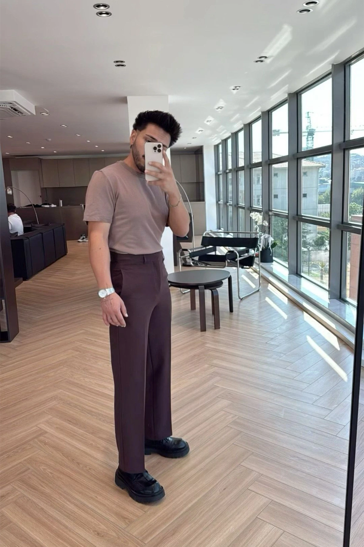 Picture of Brown Knit Basic T-Shirt