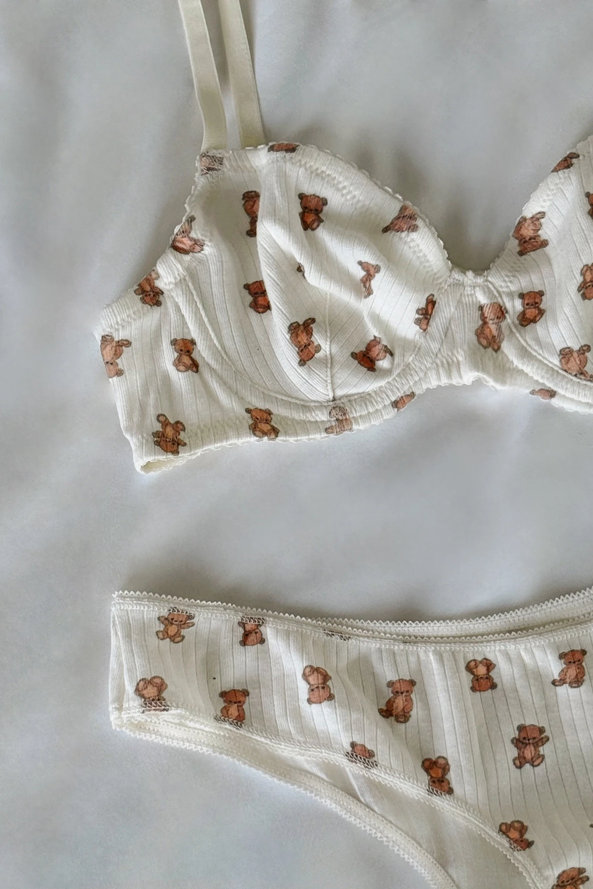 Picture of White Teddy Bear Underwear
