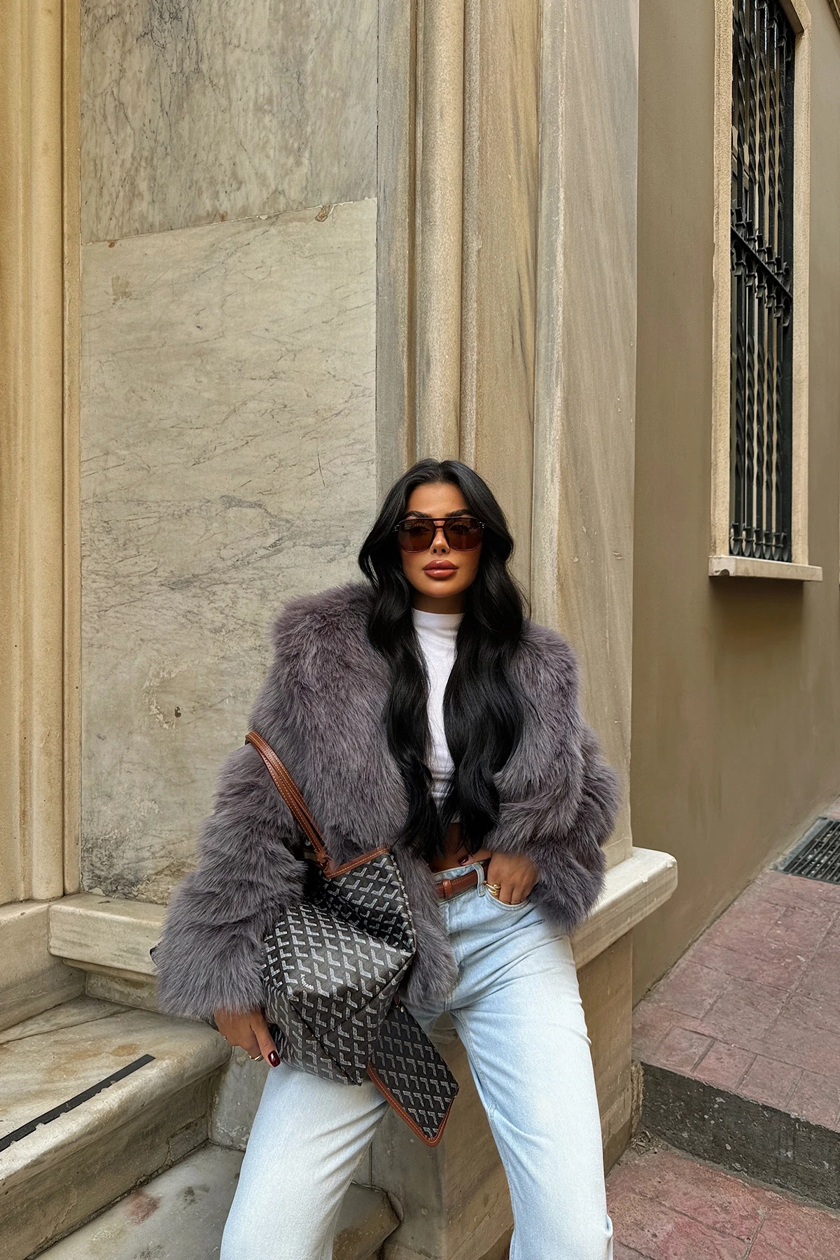 Picture of Anthracite Short Fur