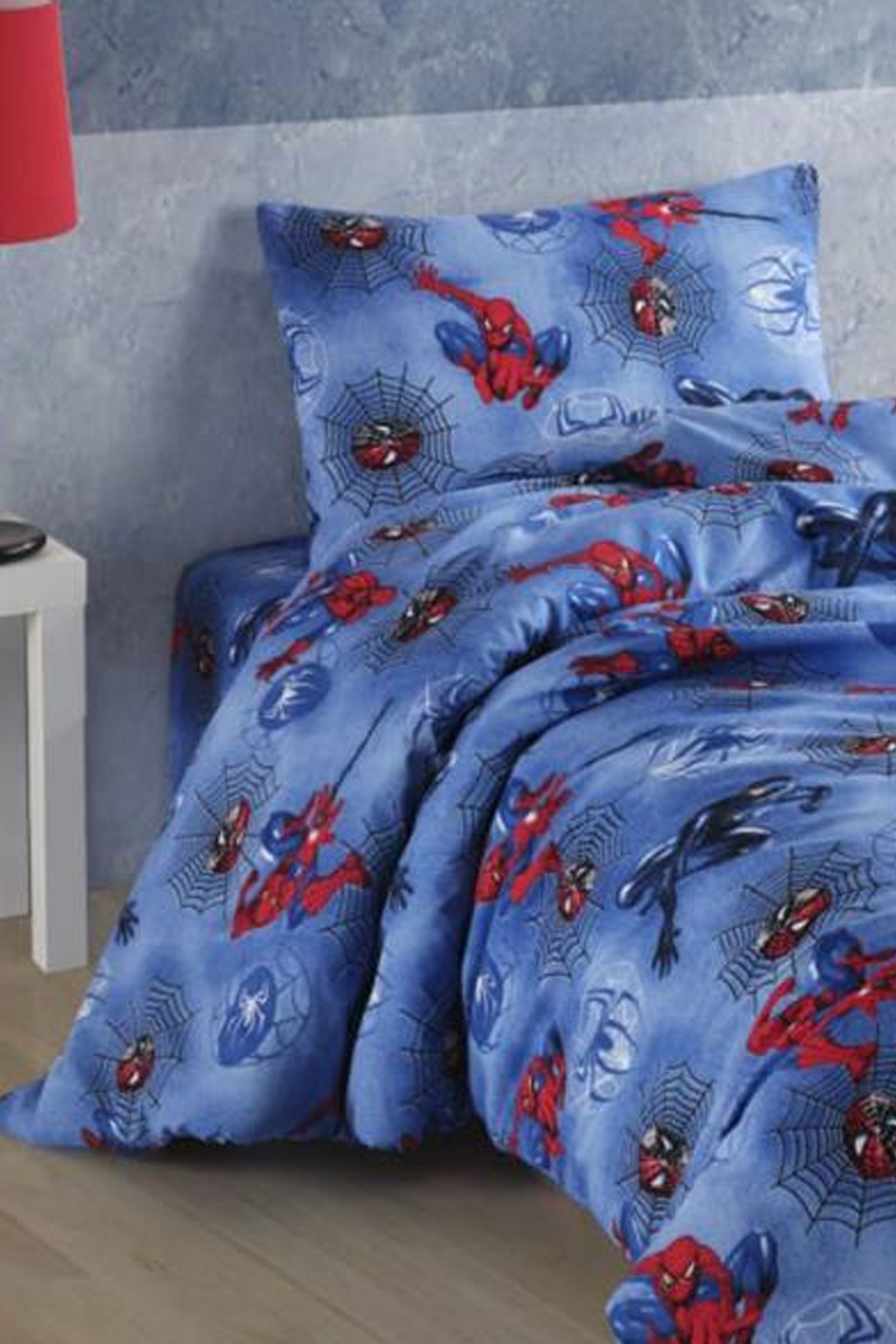 Picture of Spiderman Baskılı Tek Kişilik Nevresim Takımı