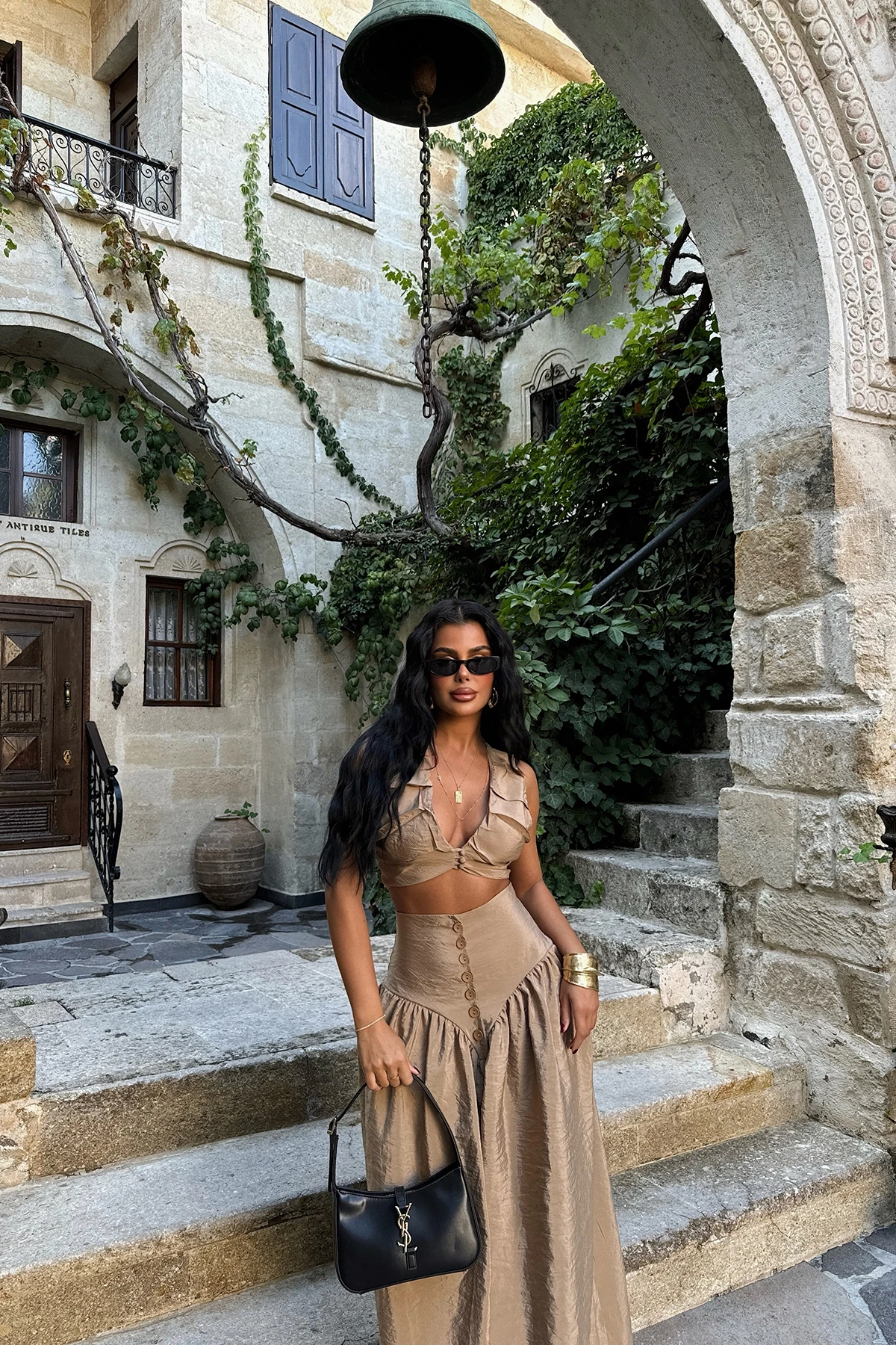 Picture of Beige Button Detailed Vest Suit