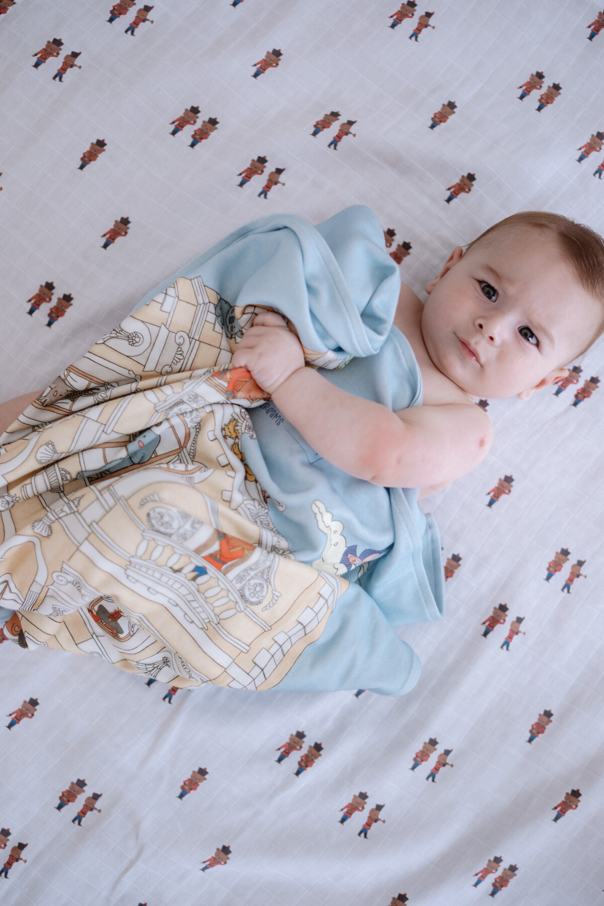 Picture of Çift Taraflı Bebek Battaniyesi - Kurşun Asker