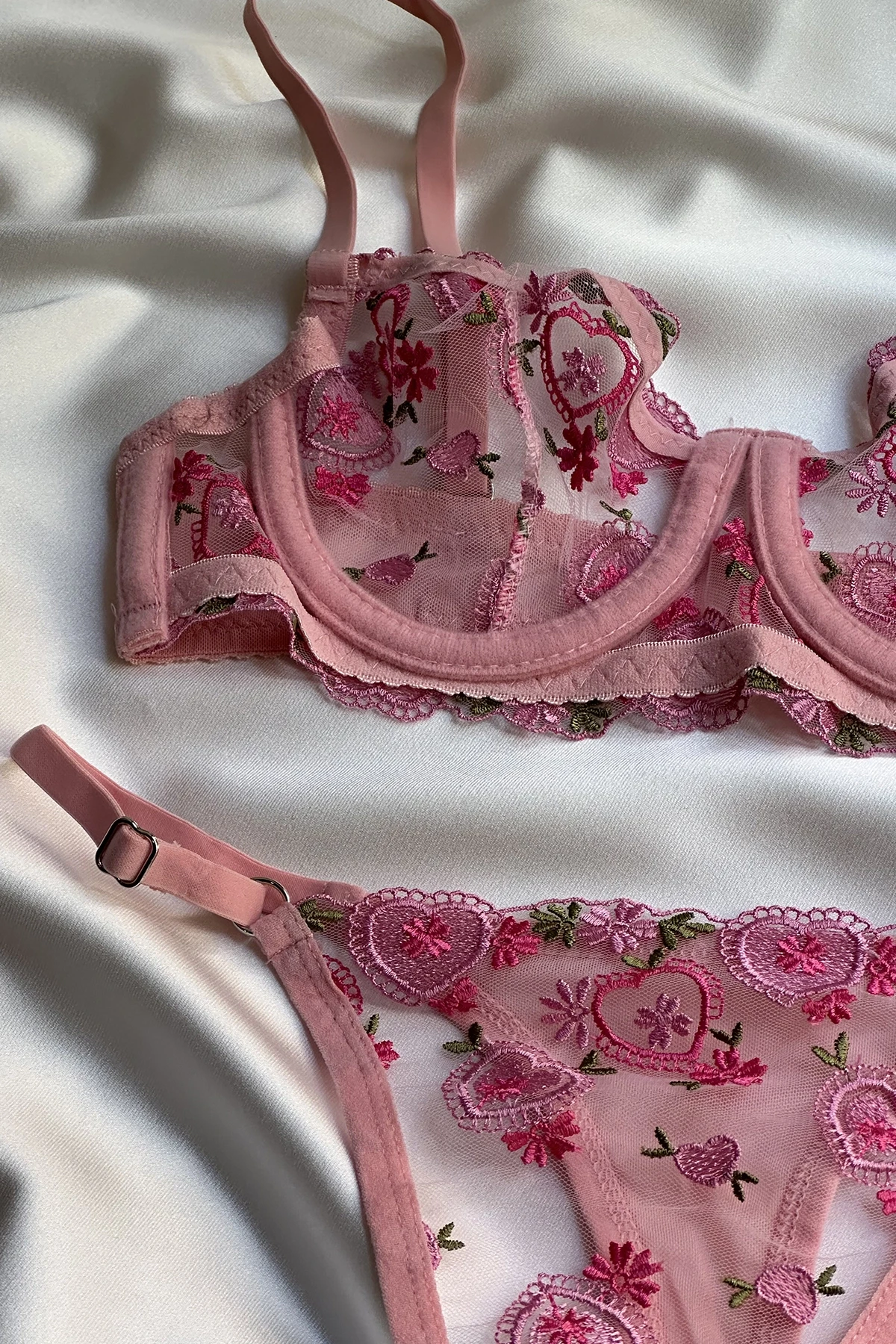 Picture of Powder Flower Detailed Underwear