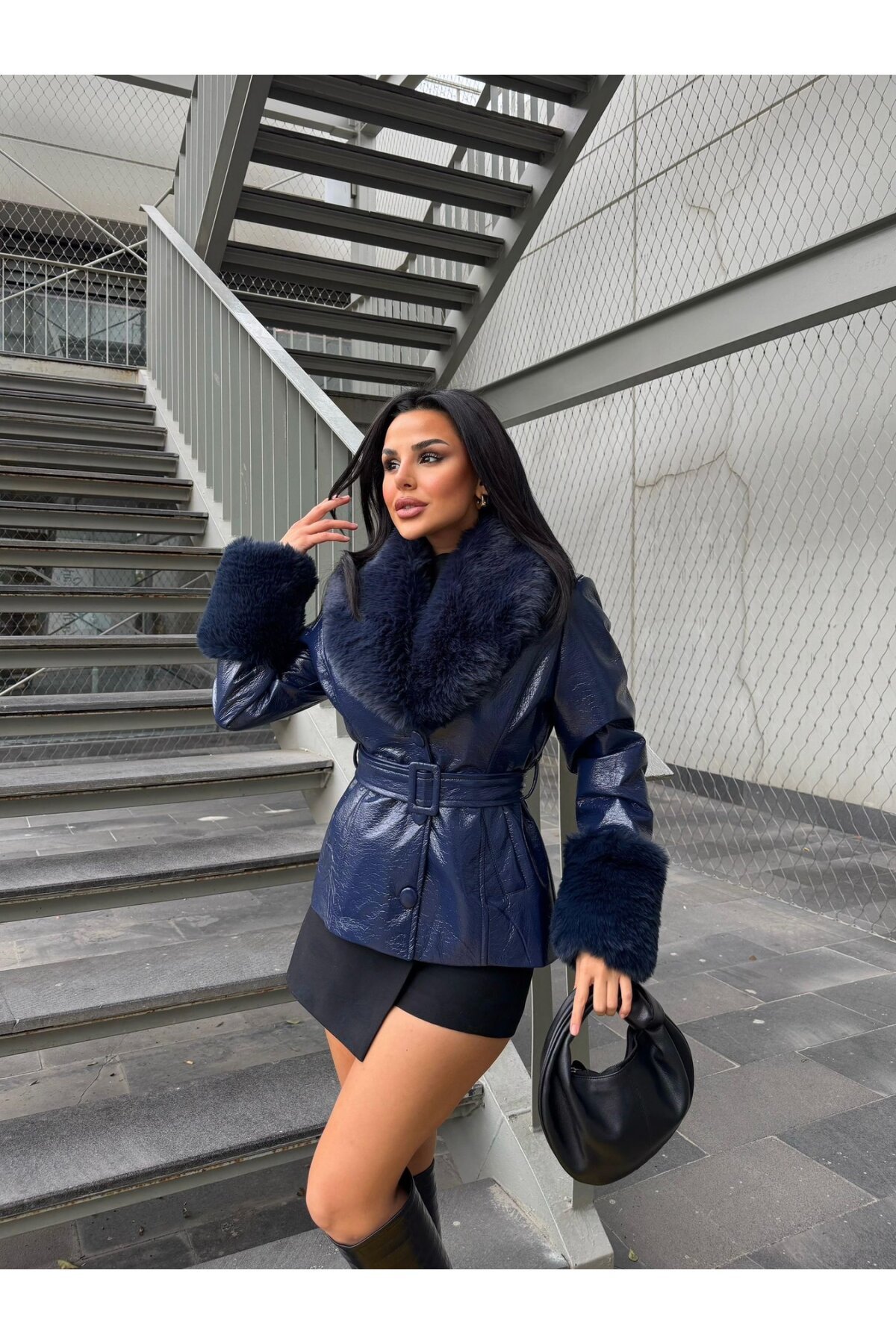 Picture of Kürk Detaylı Suni Deri Kaban