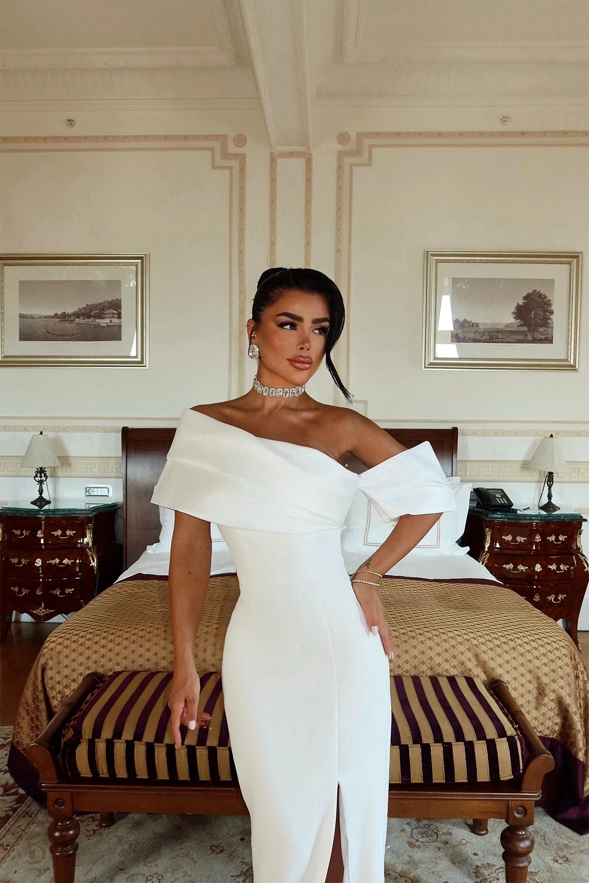 Picture of White Strapless Long Evening Dress