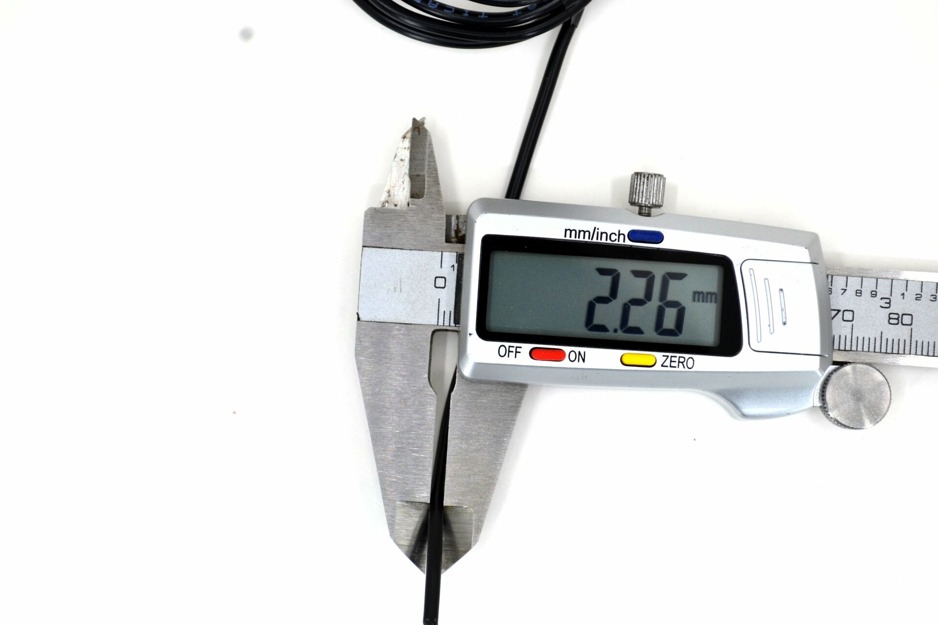 Picture of 100 Metre 0,75mm² Siyah Bakır Kablo Kalaylı Nyaf Tekne Oto Karavan Elektrik Tesisat Kablosu Top