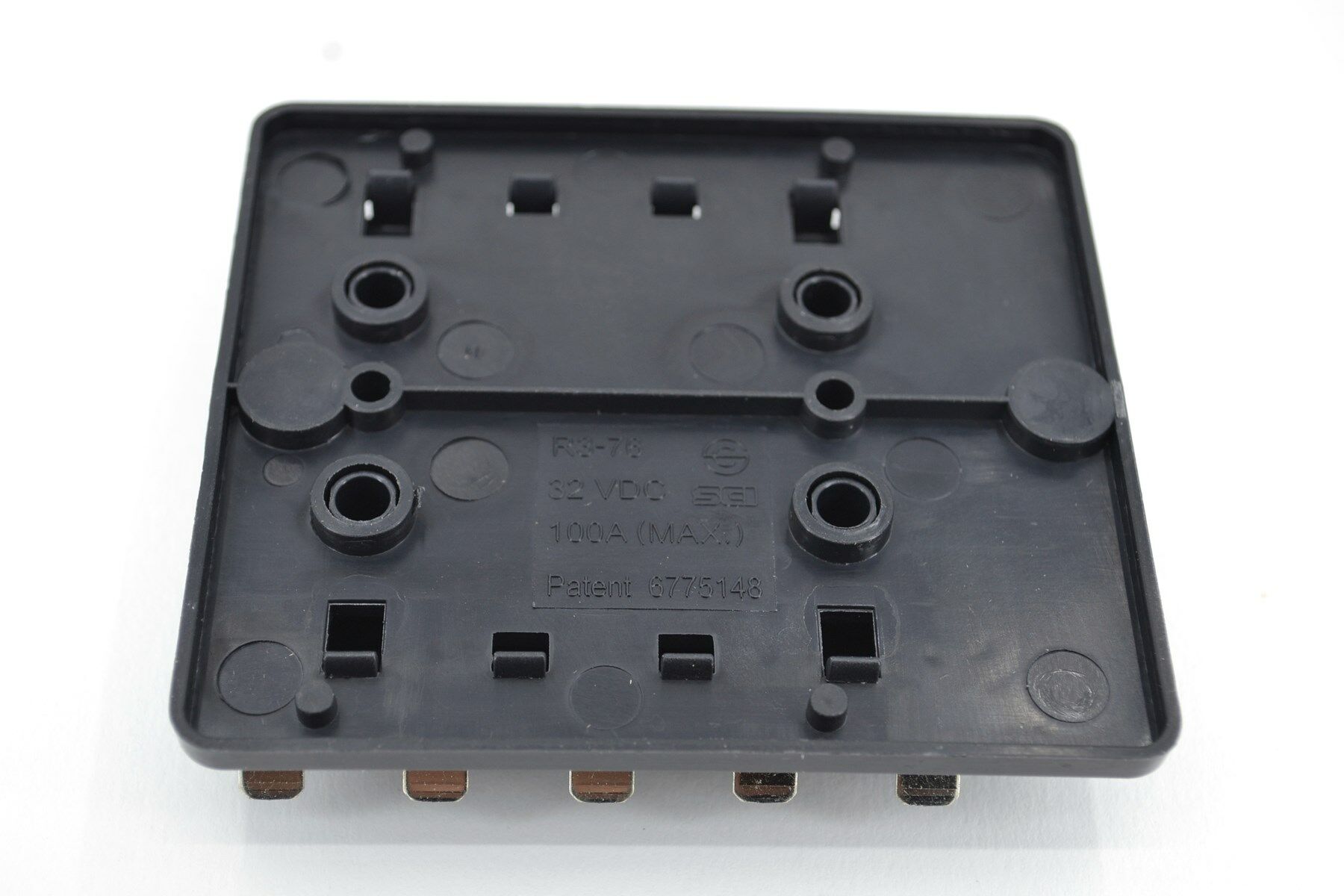 Picture of Bıçak Sigorta Kutusu 10 Port İkaz Ledli