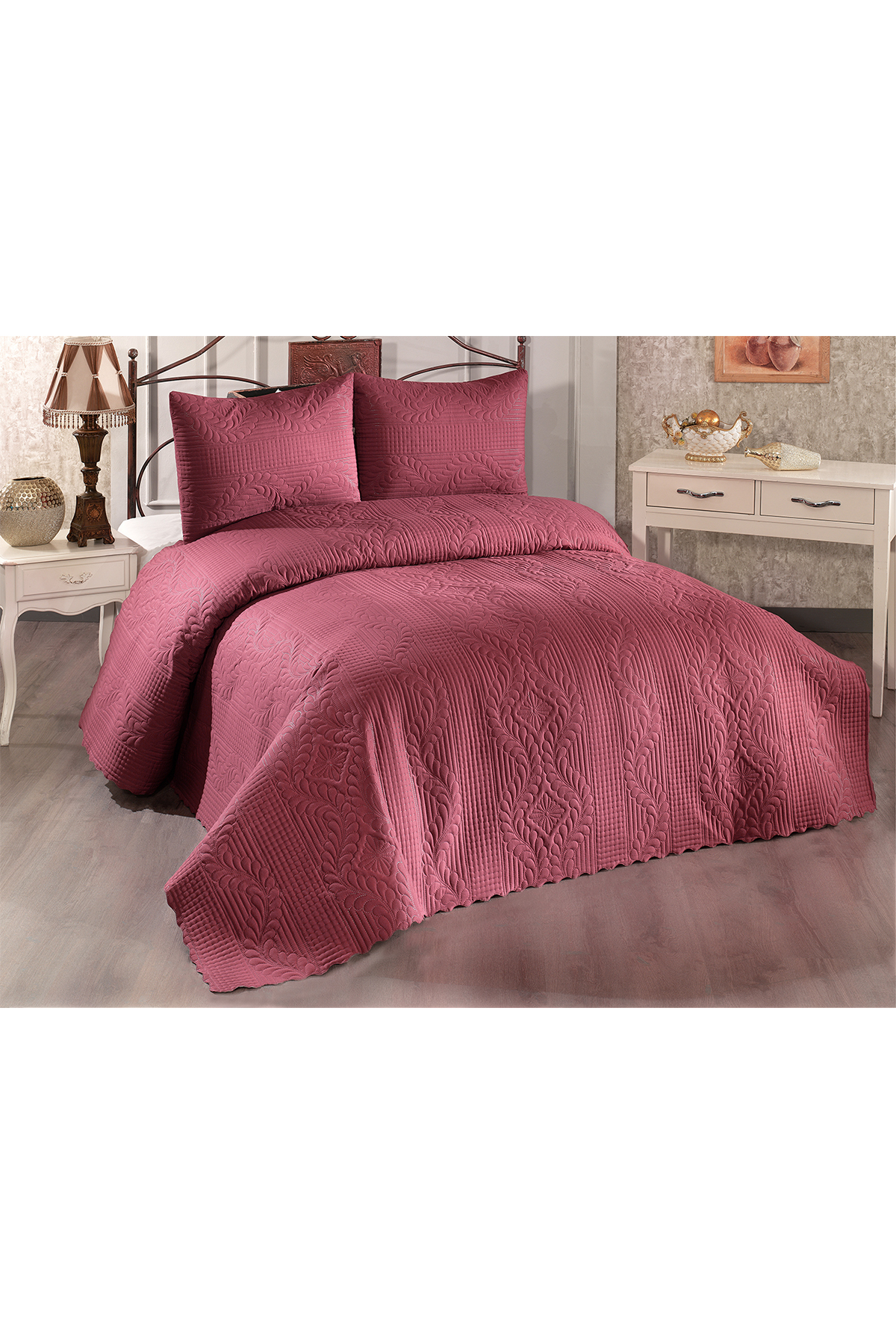 Picture of Ultrasonik Kapitoneli Sena Çift Kişilik Yatak Örtüsü Bordo