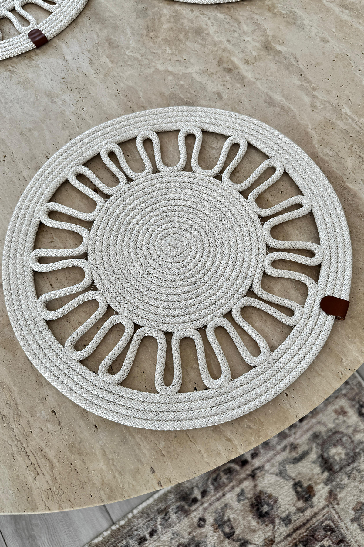 Picture of Salin Lüks Jüt 7 Parça Yemek Takımı Krem