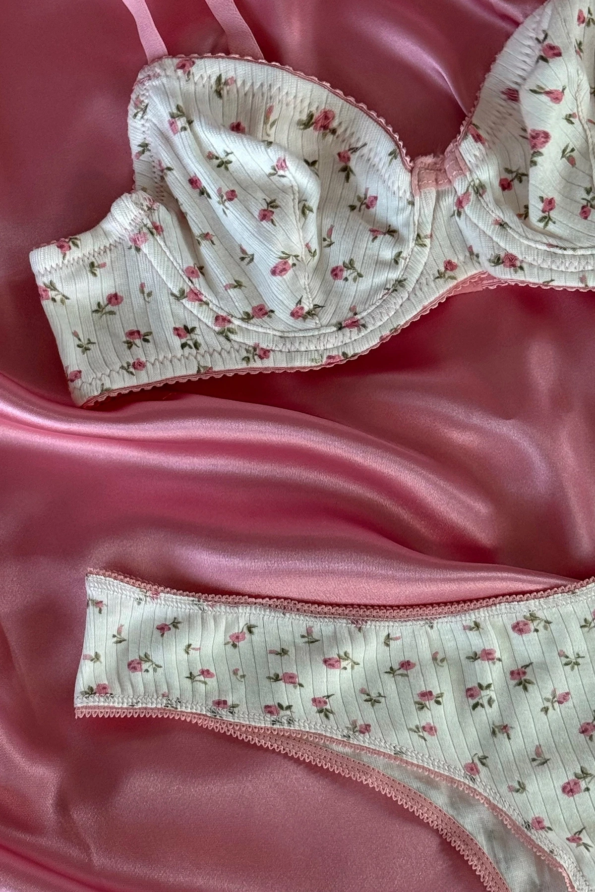 Picture of Pink Flower Pattern Underwear