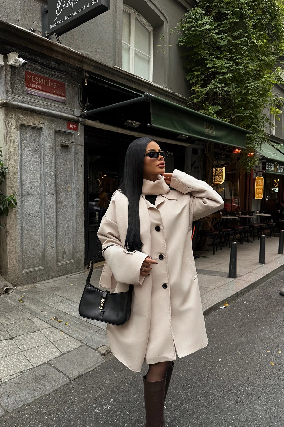 Picture of Cream Front Buttoned Belt Detail Trench Coat