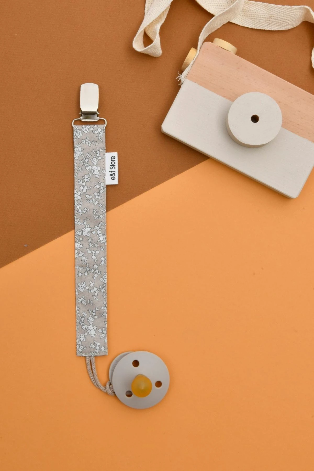 Picture of İkinci Şans - 3'lü Emzik Askısı Seti - Bej Çiçekli Somon