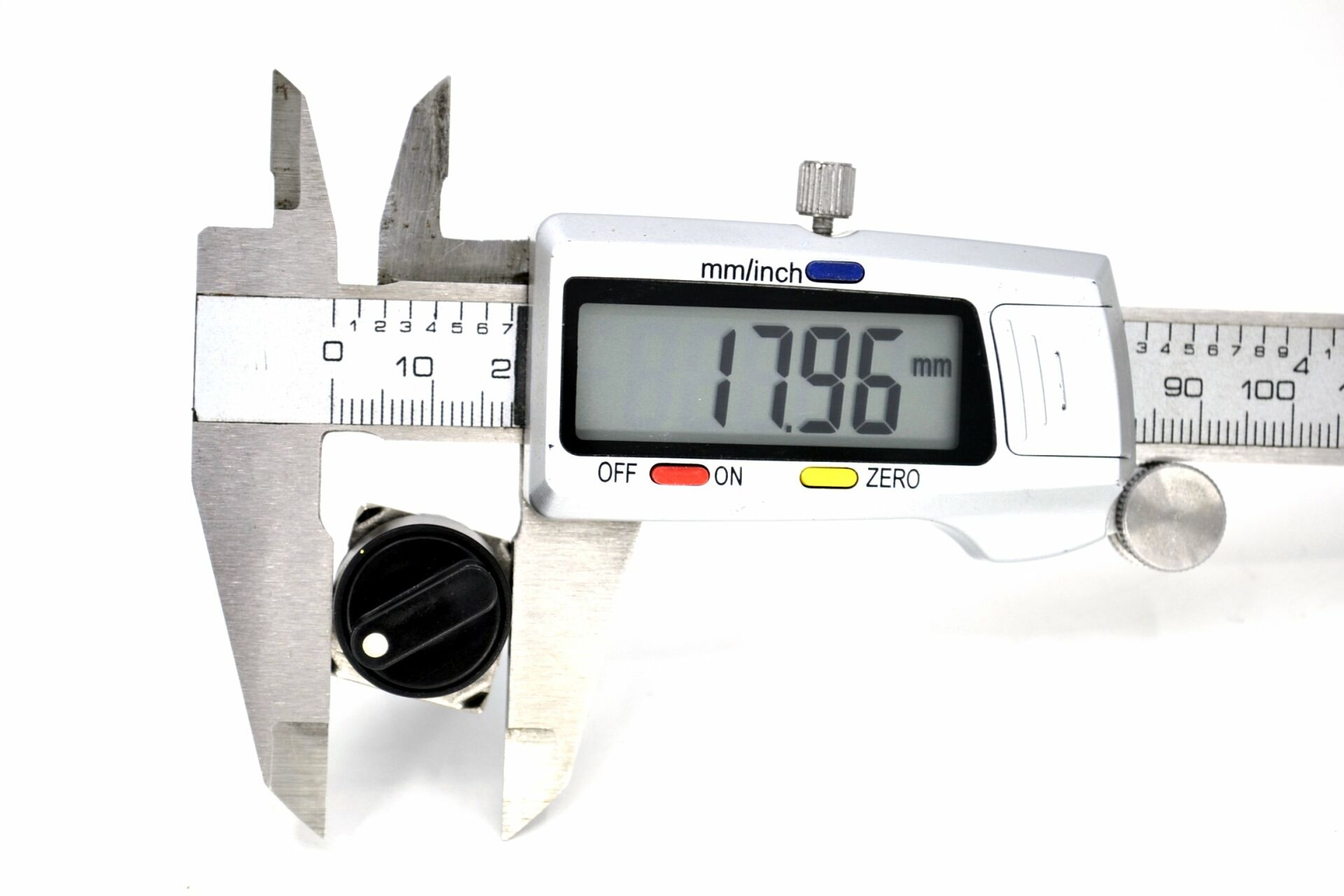 Picture of 1-0 Kalıcı Yuvarlak Çevirmeli Mandal Anahtar 1NO/1NC