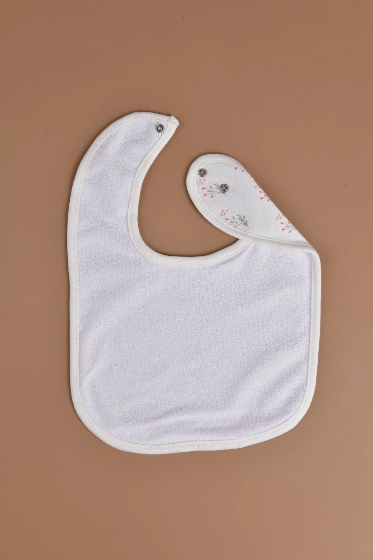 Picture of Kız Bebek 3'lü Sıvı Geçirmez Mama Önlüğü Seti