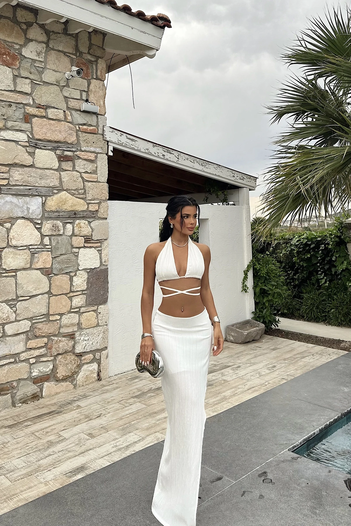 Picture of White Lona Tie-Up Suit