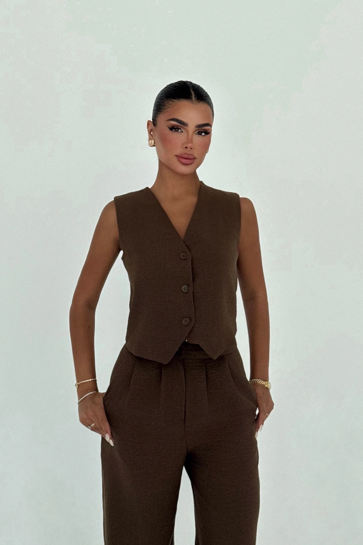 Picture of Brown Trouser Suit