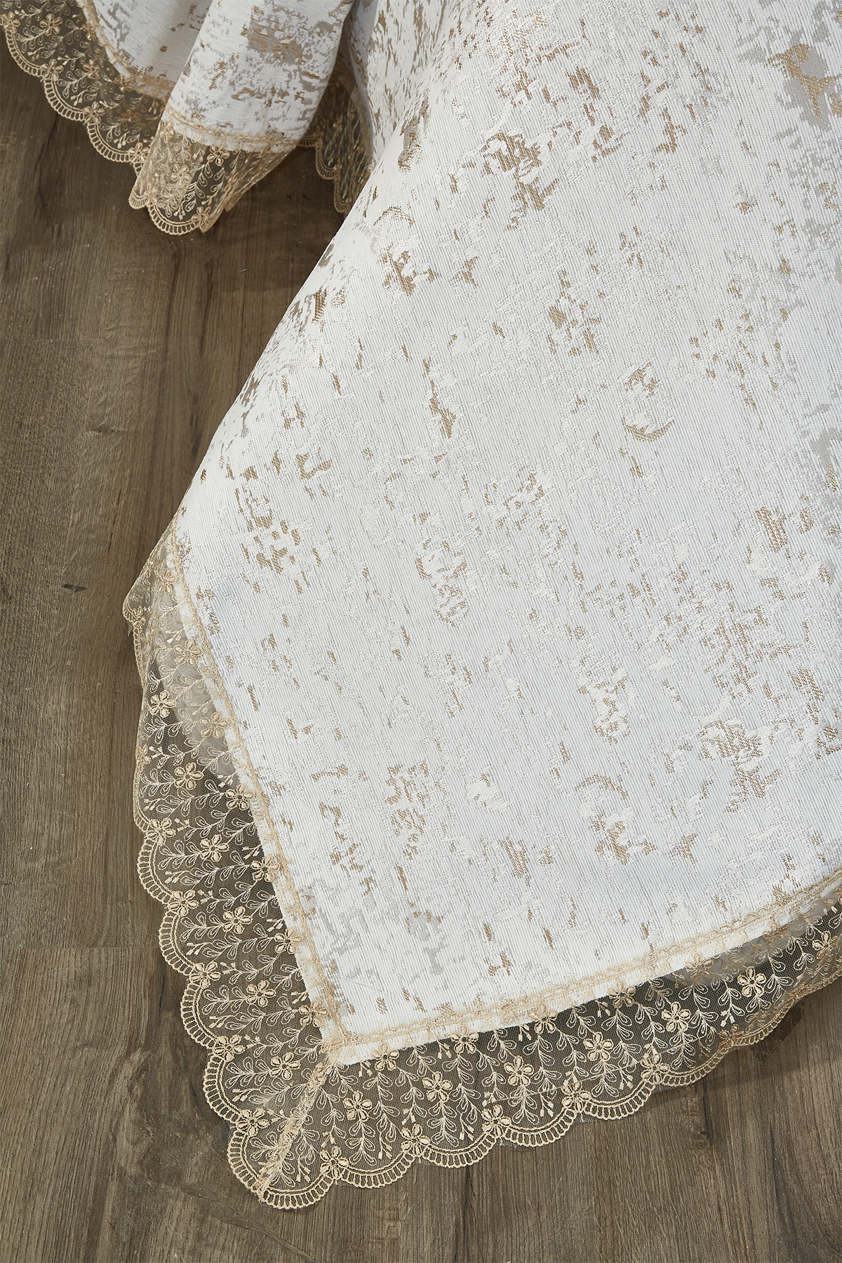 Picture of Çeyiz Diyarı Yonca Yatak Örtüsü Krem Cappucino