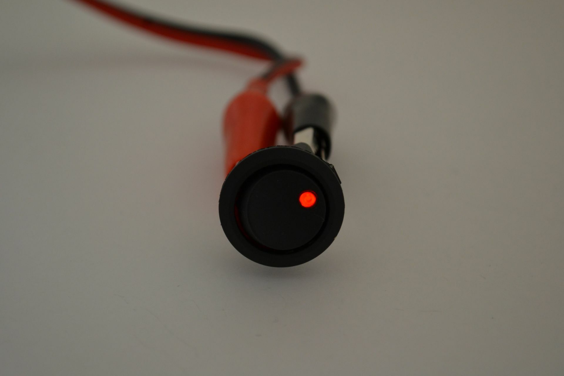 Picture of Yuvarlak Kırmızı Ledli Elektrik Anahtarı 1-0 Işıklı Rocker 12V