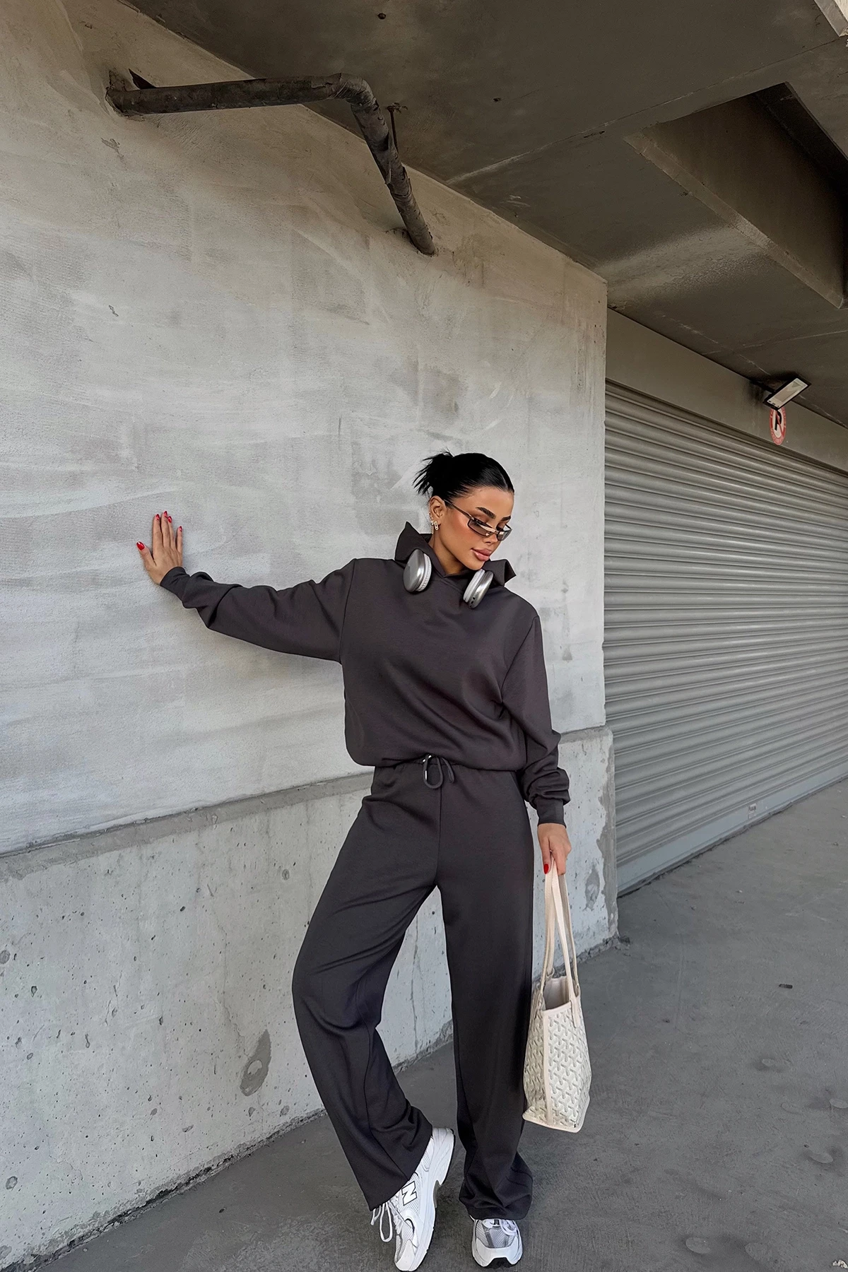 Picture of Anthracite Agostina Set