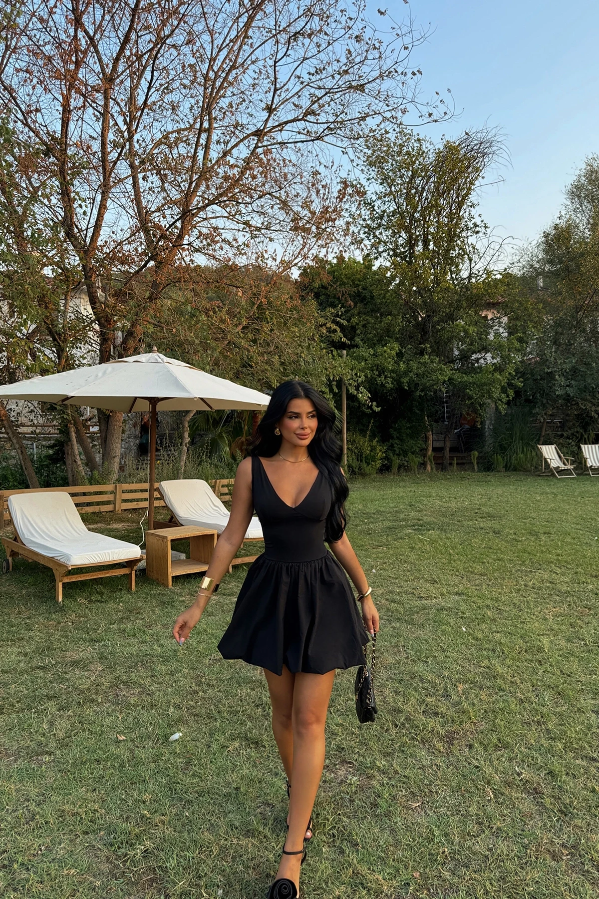 Picture of Black Tilya Balloon Dress