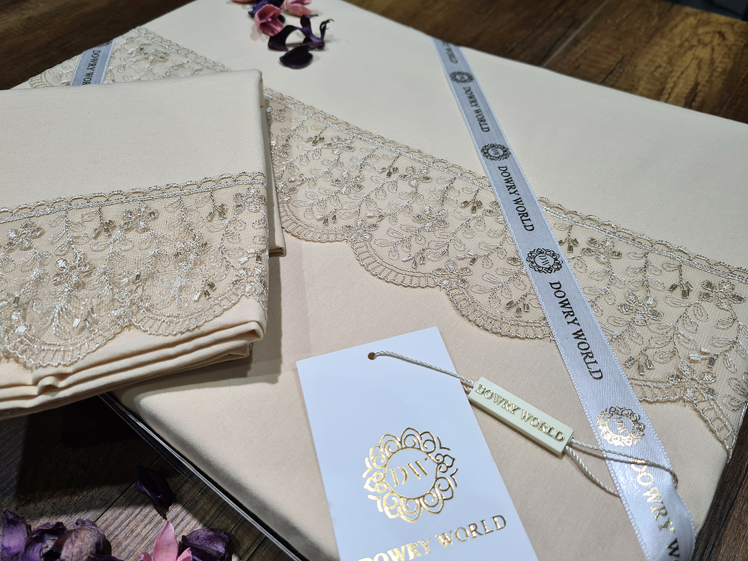 Picture of Fransız Dantelli Yonca Çeyizlik Nevresim Takımı Cappucino