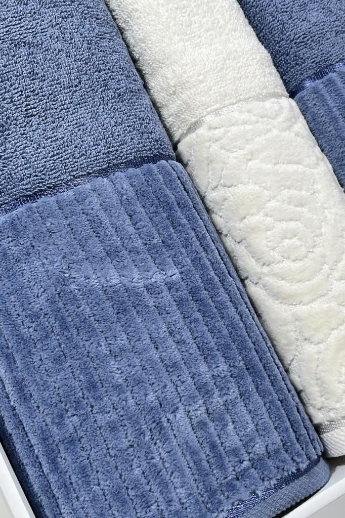 Picture of Sevgi Hamam Takımı 4 Parça Krem - Mavi