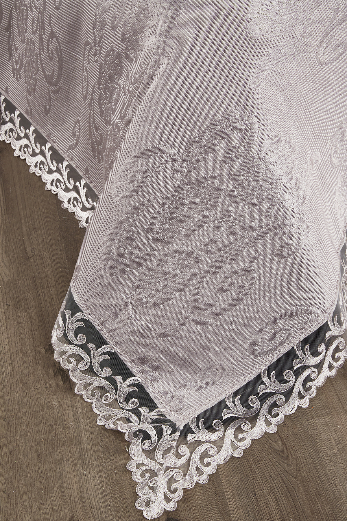 Picture of Fransız Dantelli Belins Çift Kişilik Yatak Örtüsü Gri