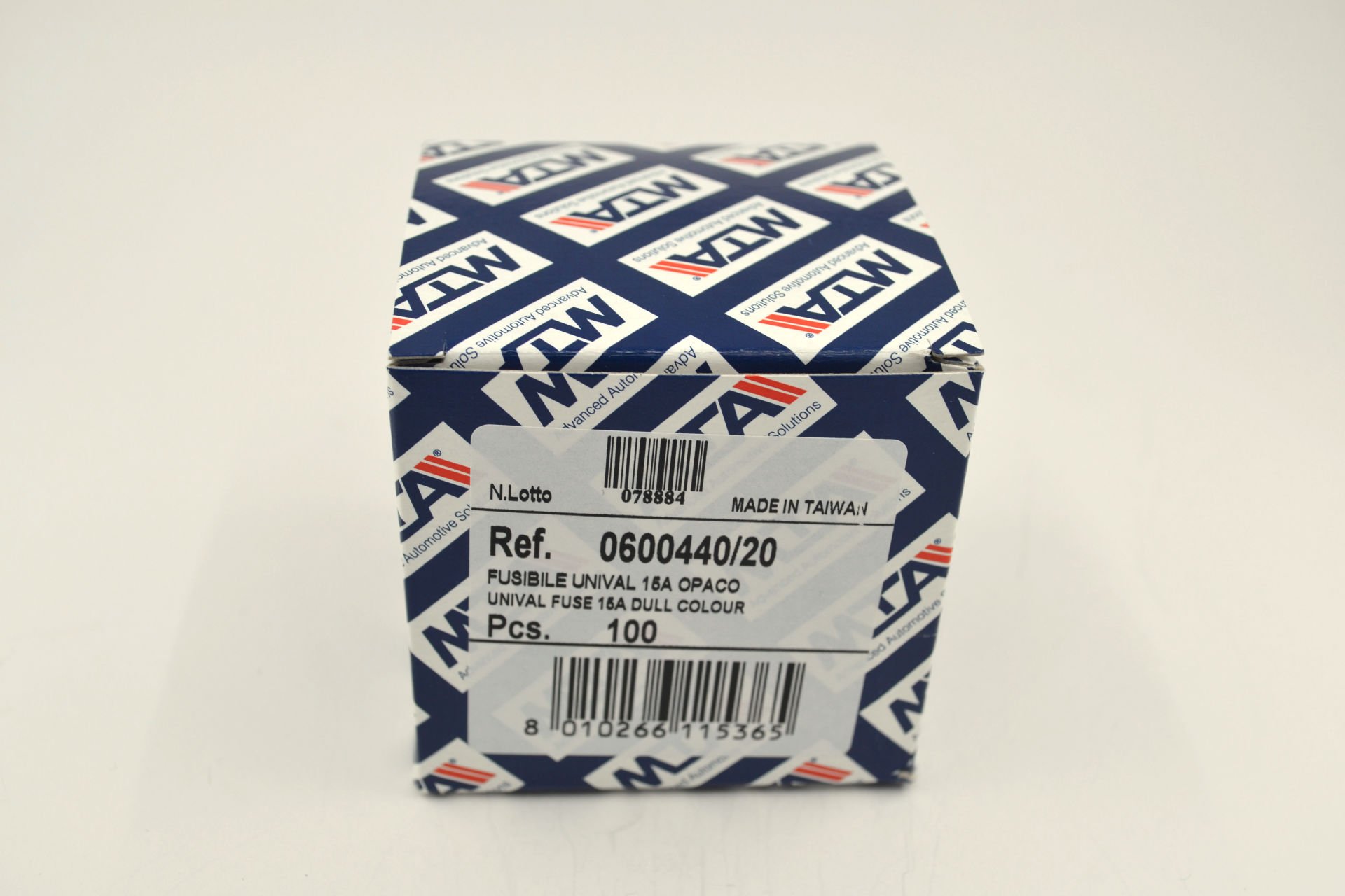 Picture of 100 Adet 15 Amper Mavi Standart Bıçak Sigorta 15A