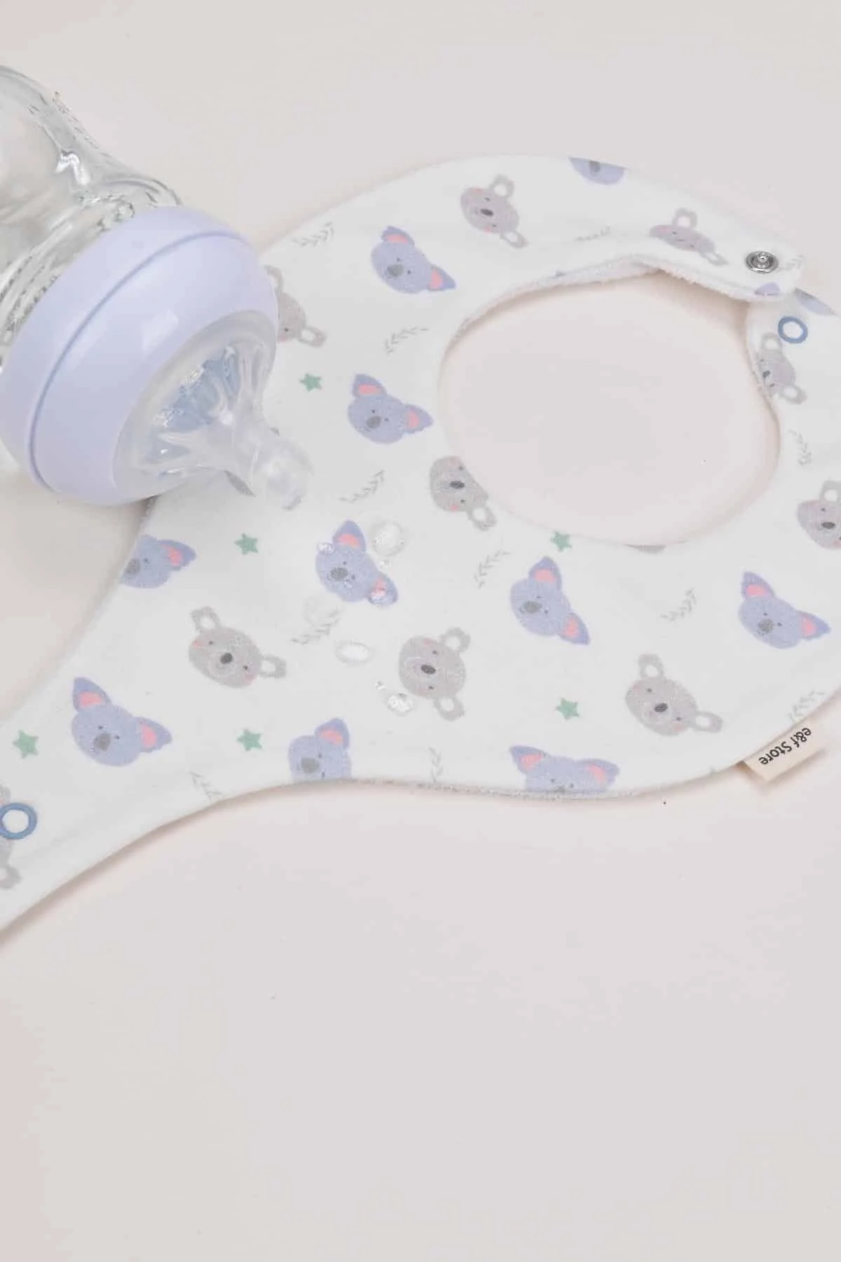 Picture of İkinci Şans - Sıvı Geçirmez Emzik Tutucu Mama Önlüğü - Sevimli Koala