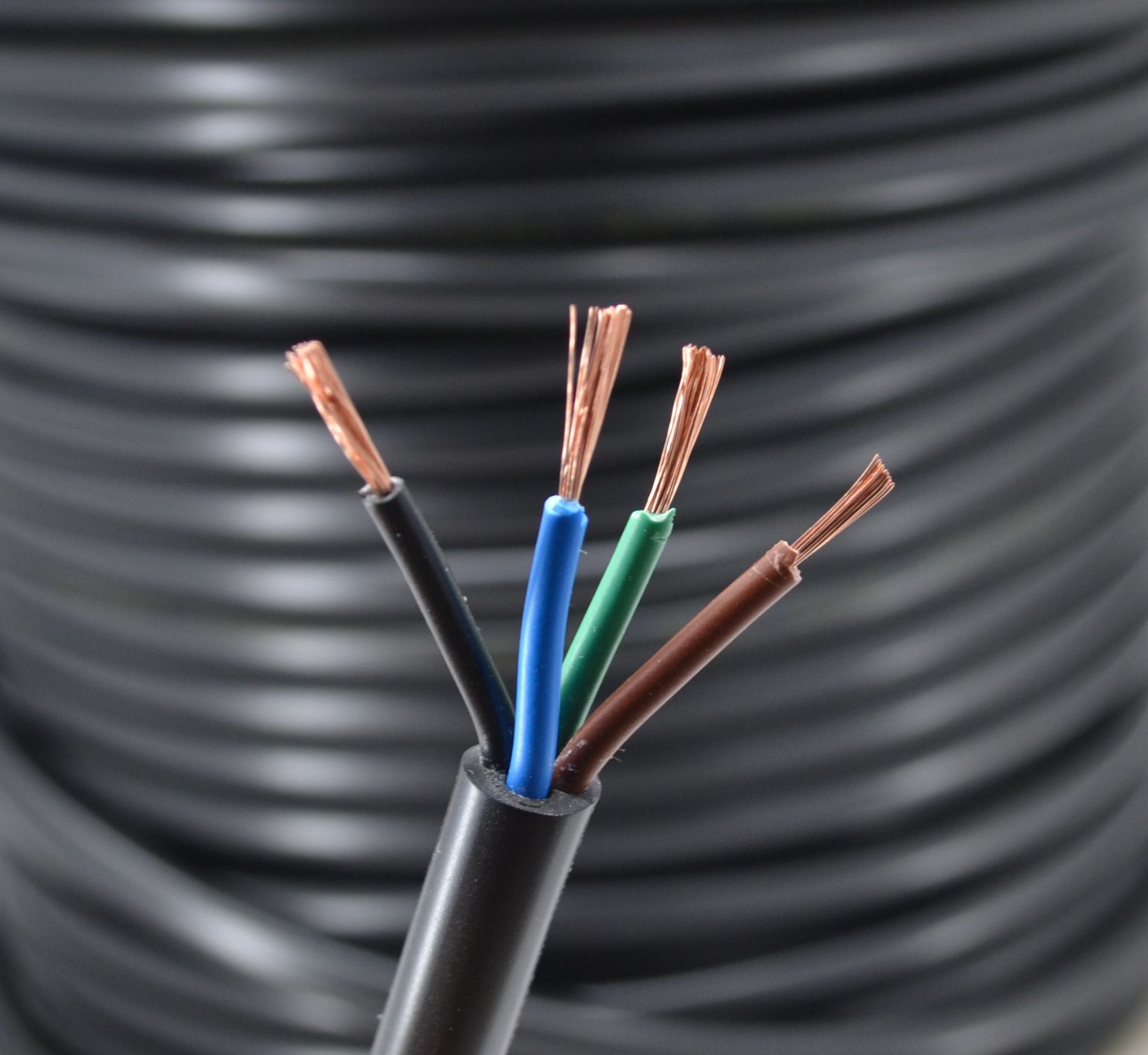 Picture of 100 Metre Siyah 4x1,00mm² Bakır TTR Kablo ANNW