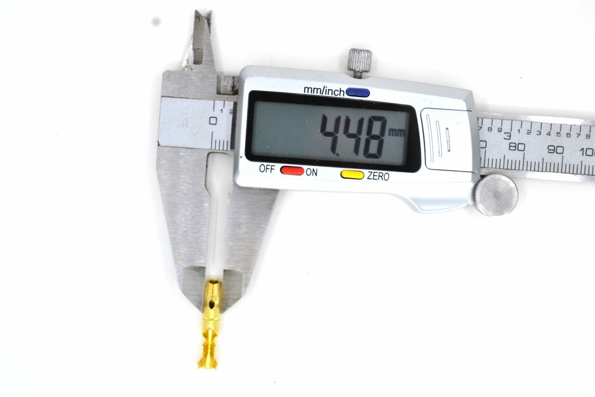 Picture of 300 Adet Yuvarlak Erkek Fiş Pirinç Kablo Ucu