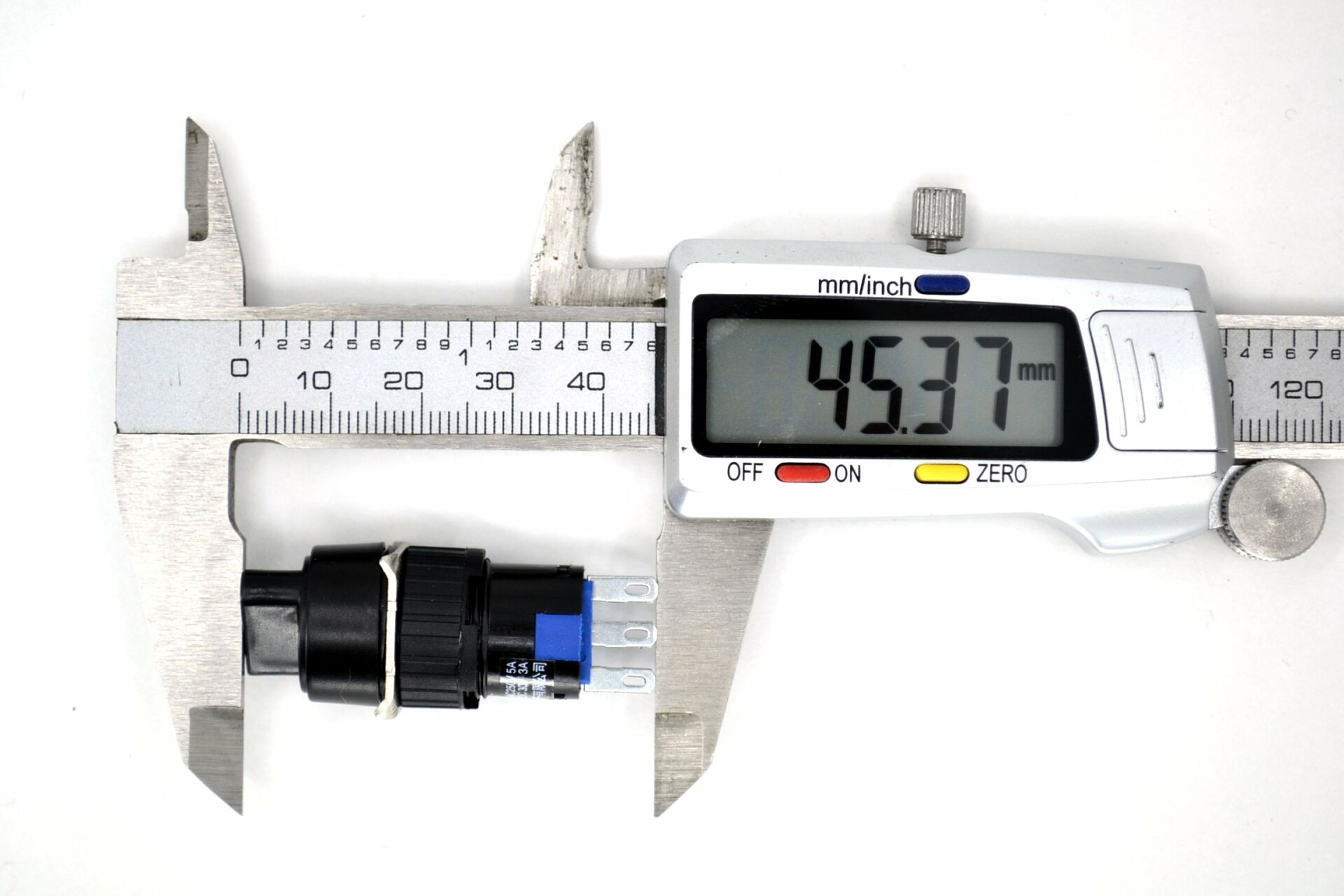 Picture of 1-0 Kalıcı Yuvarlak Çevirmeli Mandal Anahtar 1NO/1NC