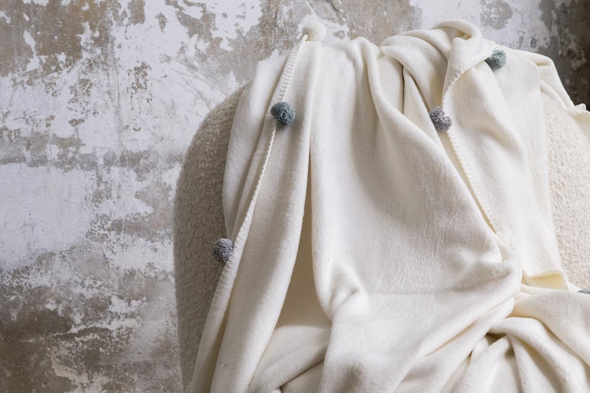 Picture of Dolce Bonita Home Çift Kişilik Ponponlu Pike Battaniye 200x220 Krem