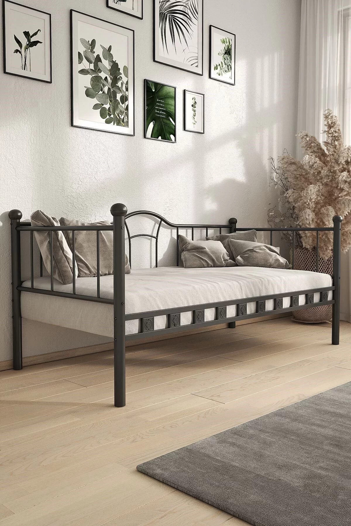 Picture of Kamelya Sedir Metal Karyola Siyah