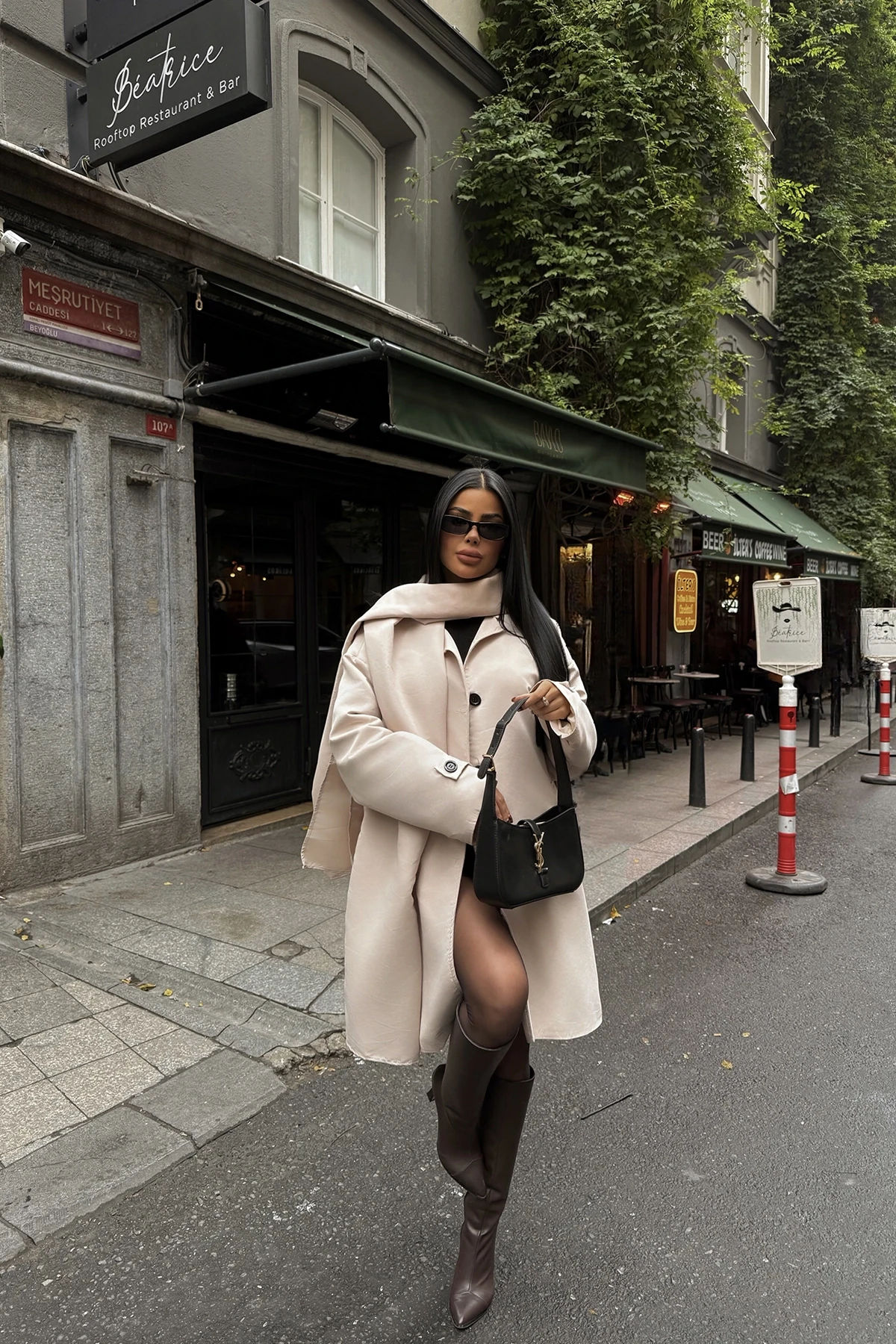 Picture of Cream Front Buttoned Belt Detail Trench Coat