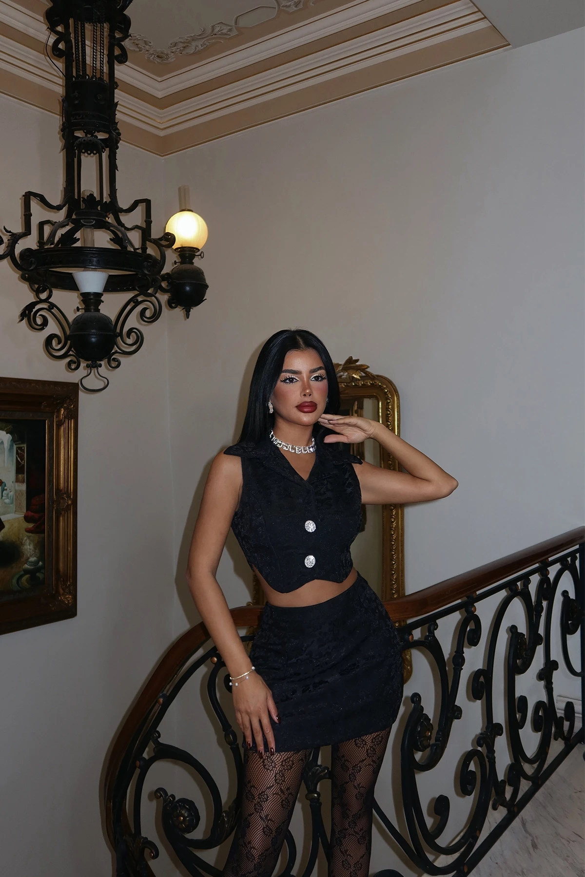 Picture of Black Vest Suit