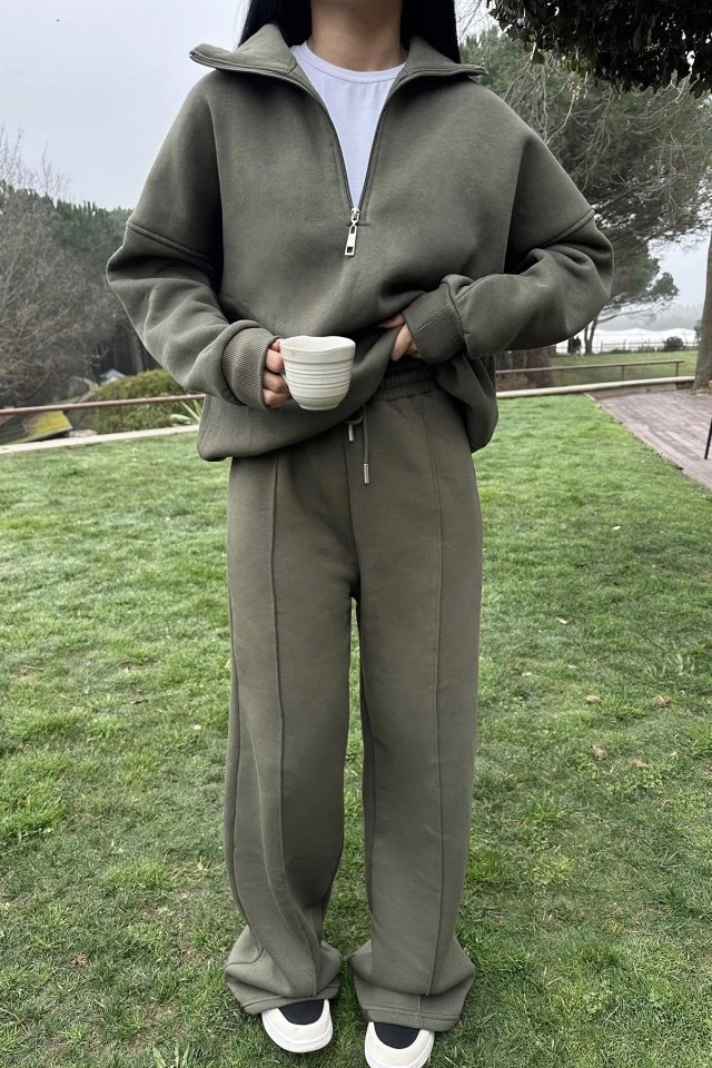 Picture of Khaki Zipper Detail Suit