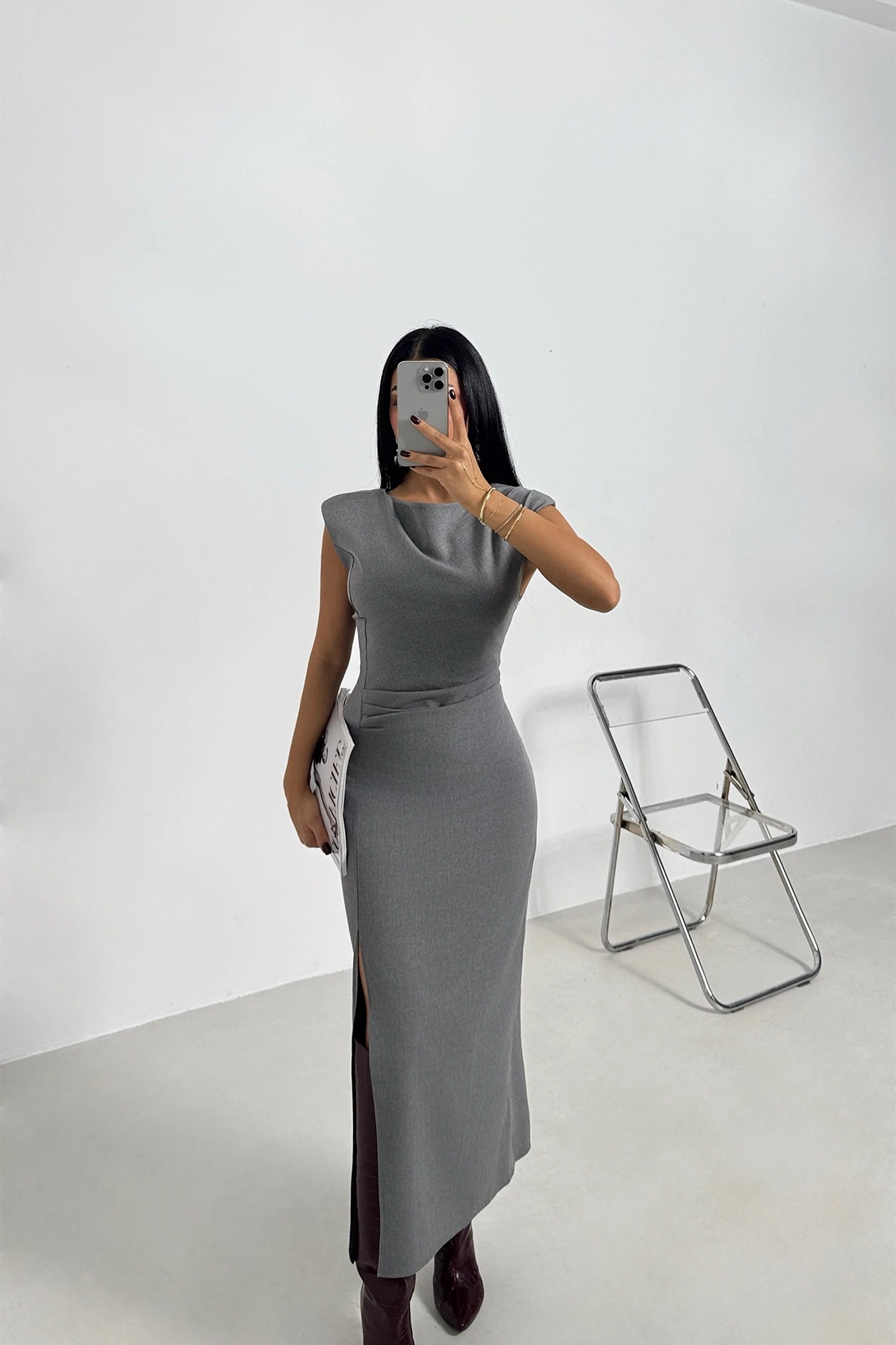 Picture of Gray Basic Midi Dress