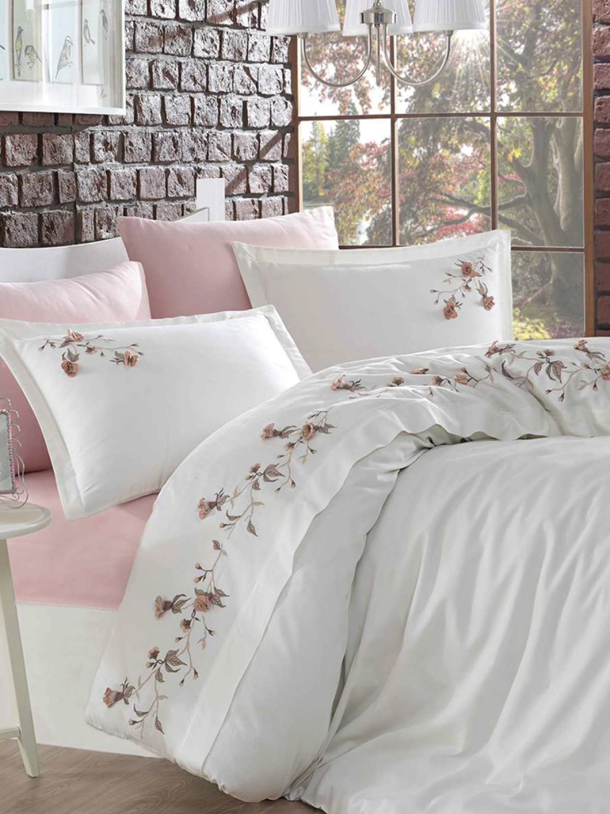 Picture of Anetta 3d Nakışlı Pamuk Saten Çift Kişilik Nevresim Takımı Krem Pudra