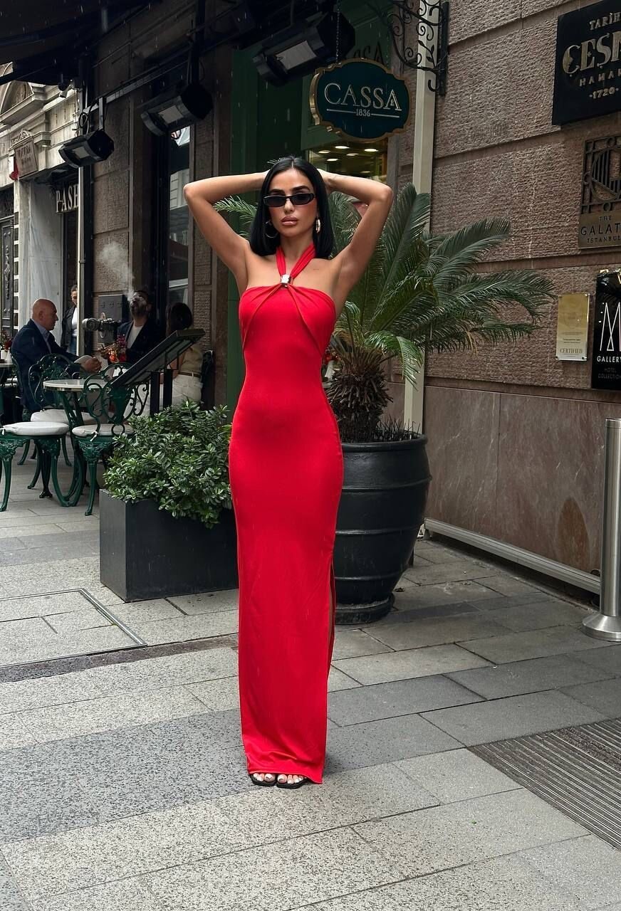 Picture of BOYUNDAN GEÇİRMELİ ELBİSE