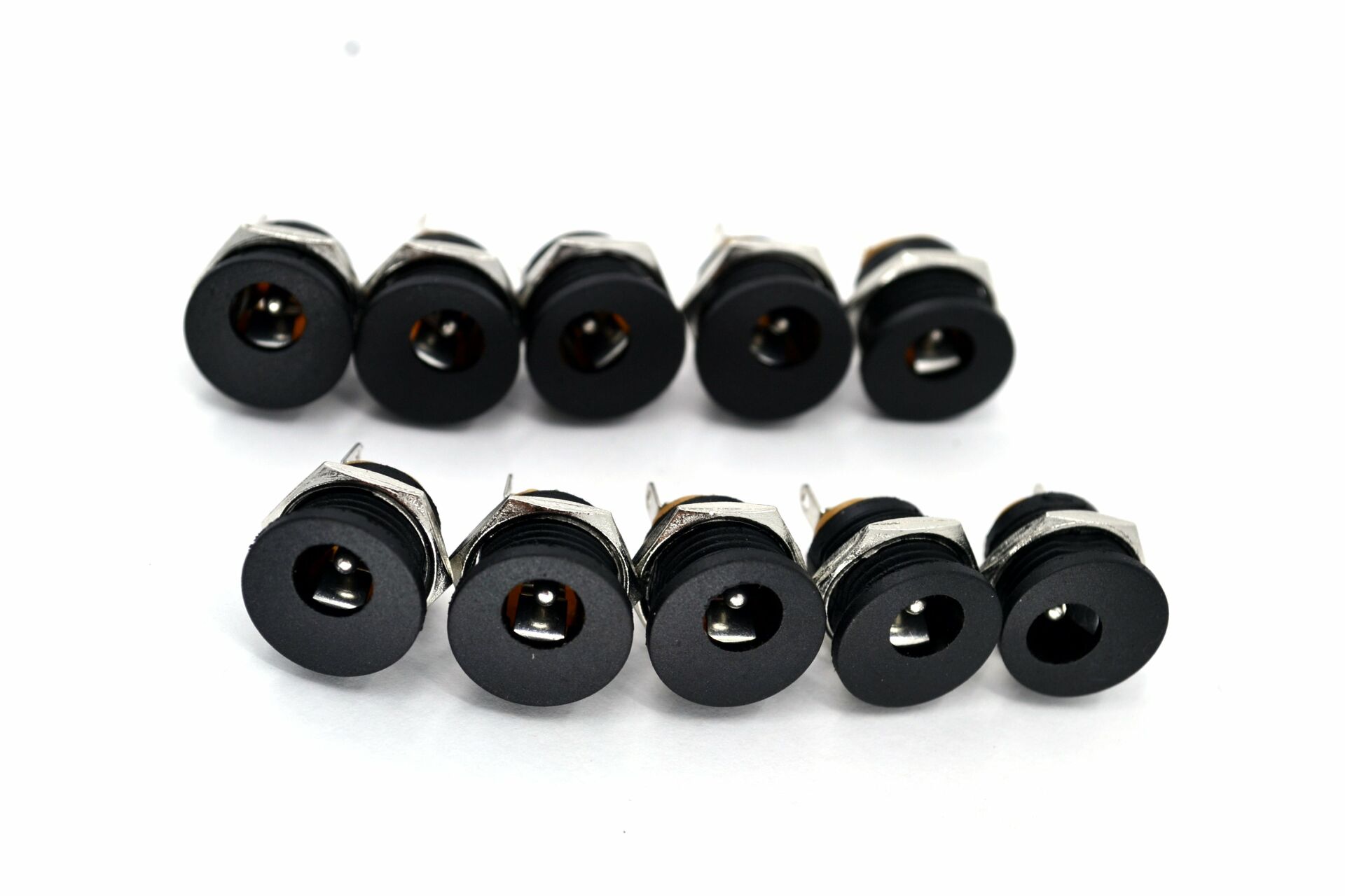 Picture of DC Jak 2,1mm Dişi Şase Arkadan Somunlu Plastik Gövde MT-15