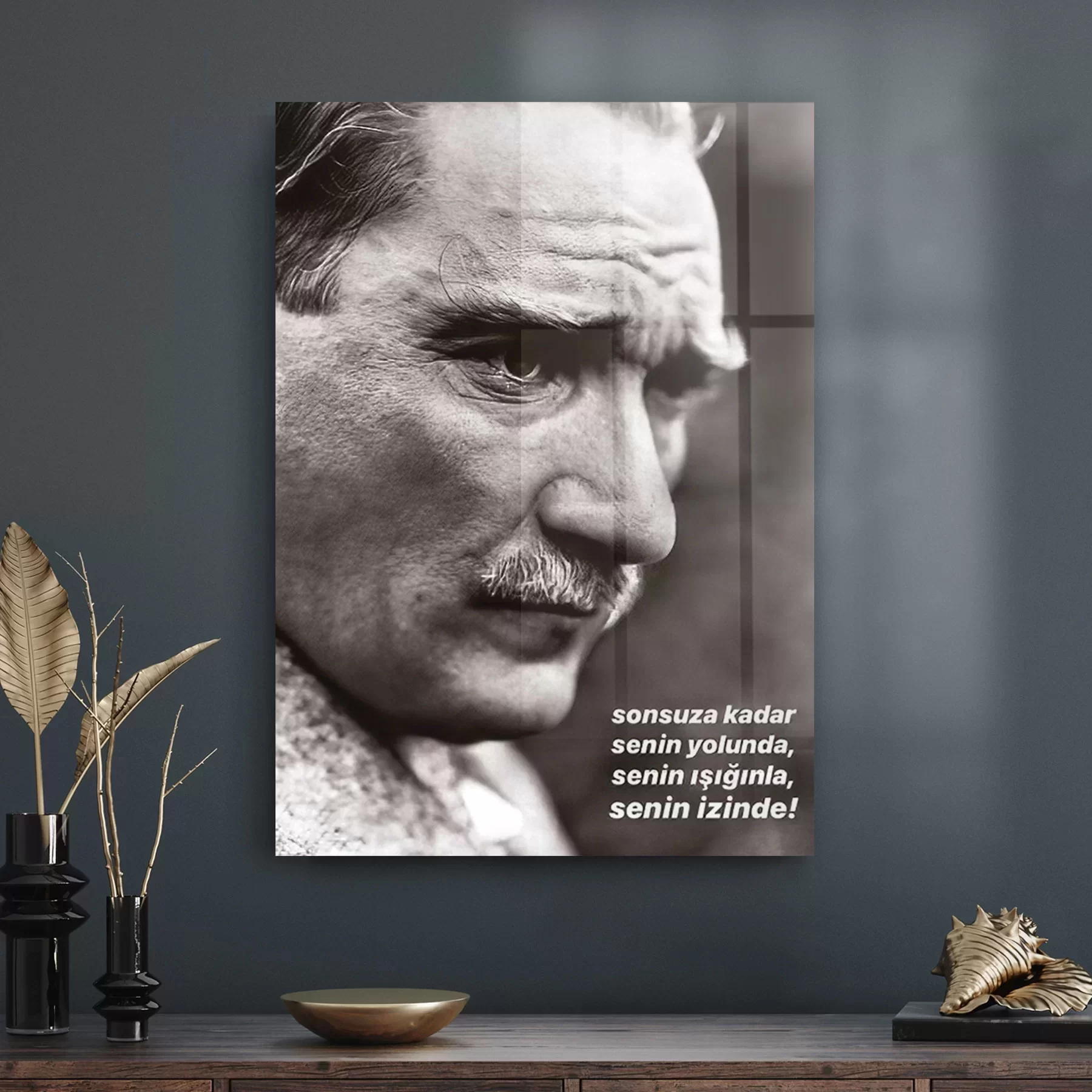 Picture of Decovetro Cam Tablo Atatürk Portresi Yazılı 30x40 cm