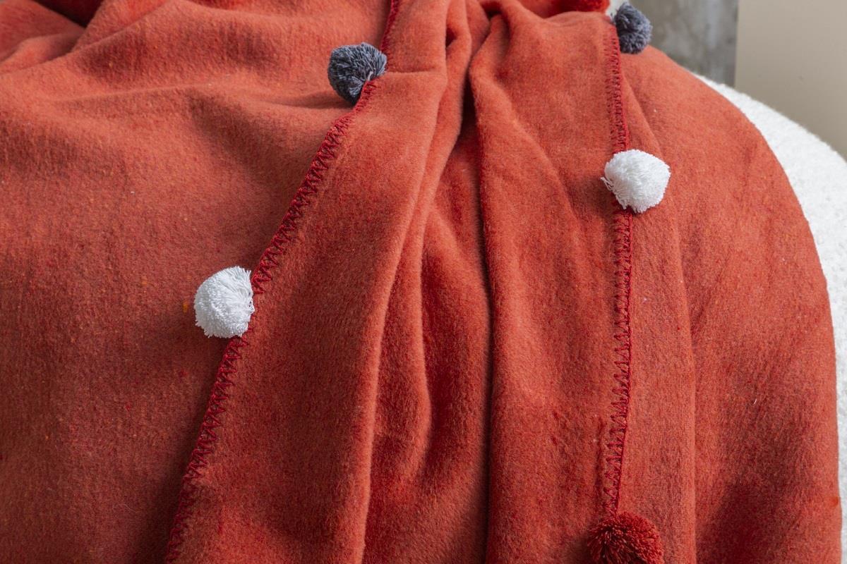 Picture of Dolce Bonita Home Tek Kişilik Ponponlu Pike Battaniye 150x200 Kiremit