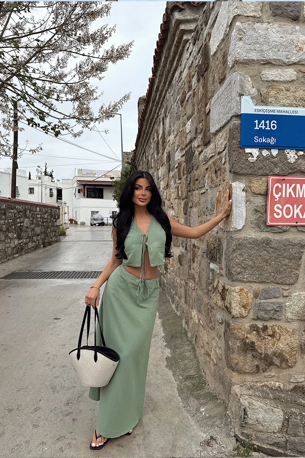 Picture of Khaki Stellana Suit