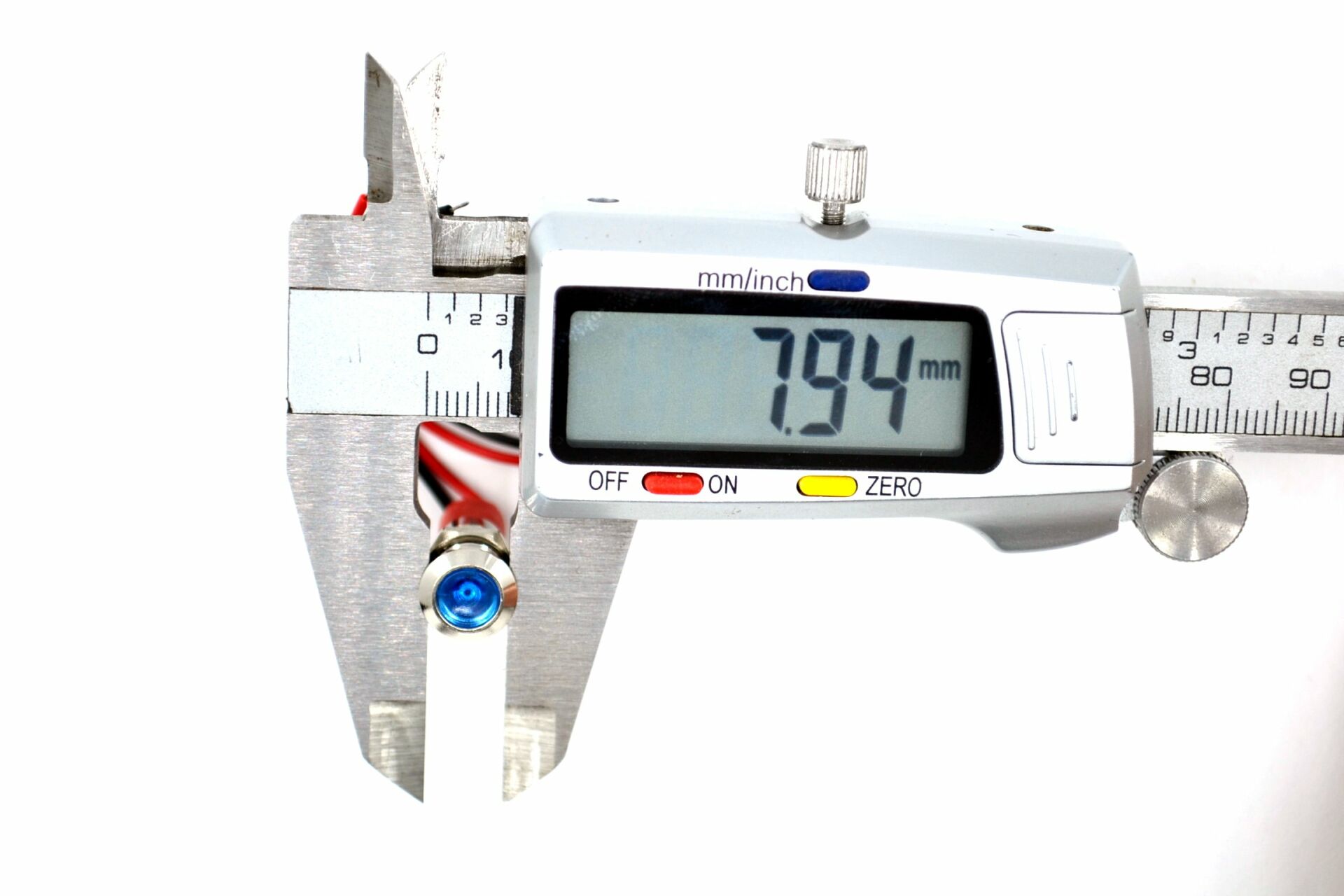 Picture of Kablolu 8mm Mini Metal Mavi Göz Lamba Led 12V 24V MT-G8KM